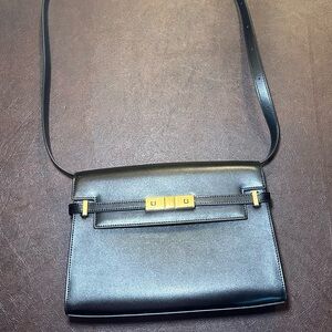 Designer inspired genuine leather shoulder bag with gold hardware (black)